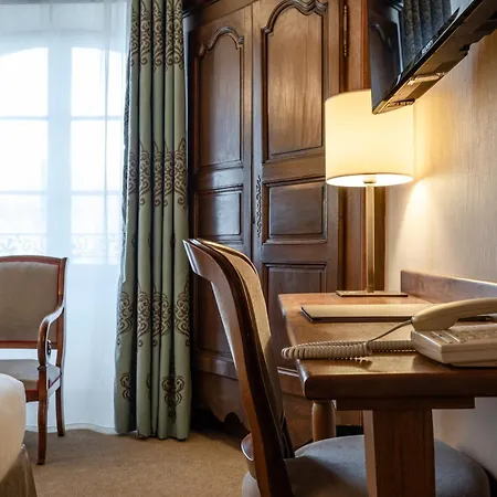 Cit'hotel Sphinx - فندق Montélimar