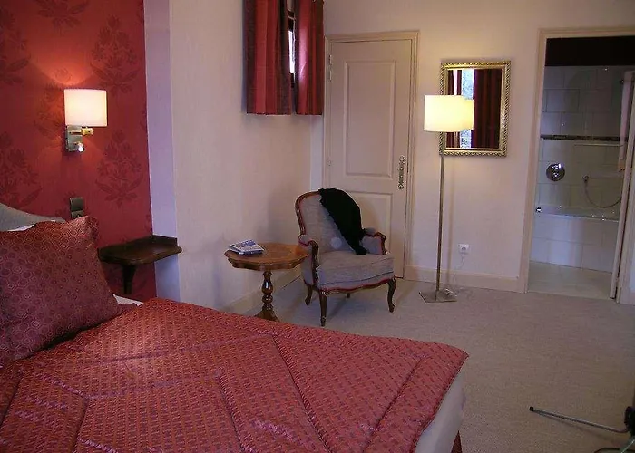 Cit'hotel Sphinx - מלון Montélimar