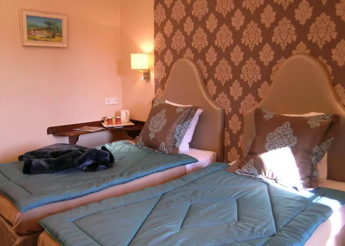 Cit'hotel Sphinx - מלון Montélimar